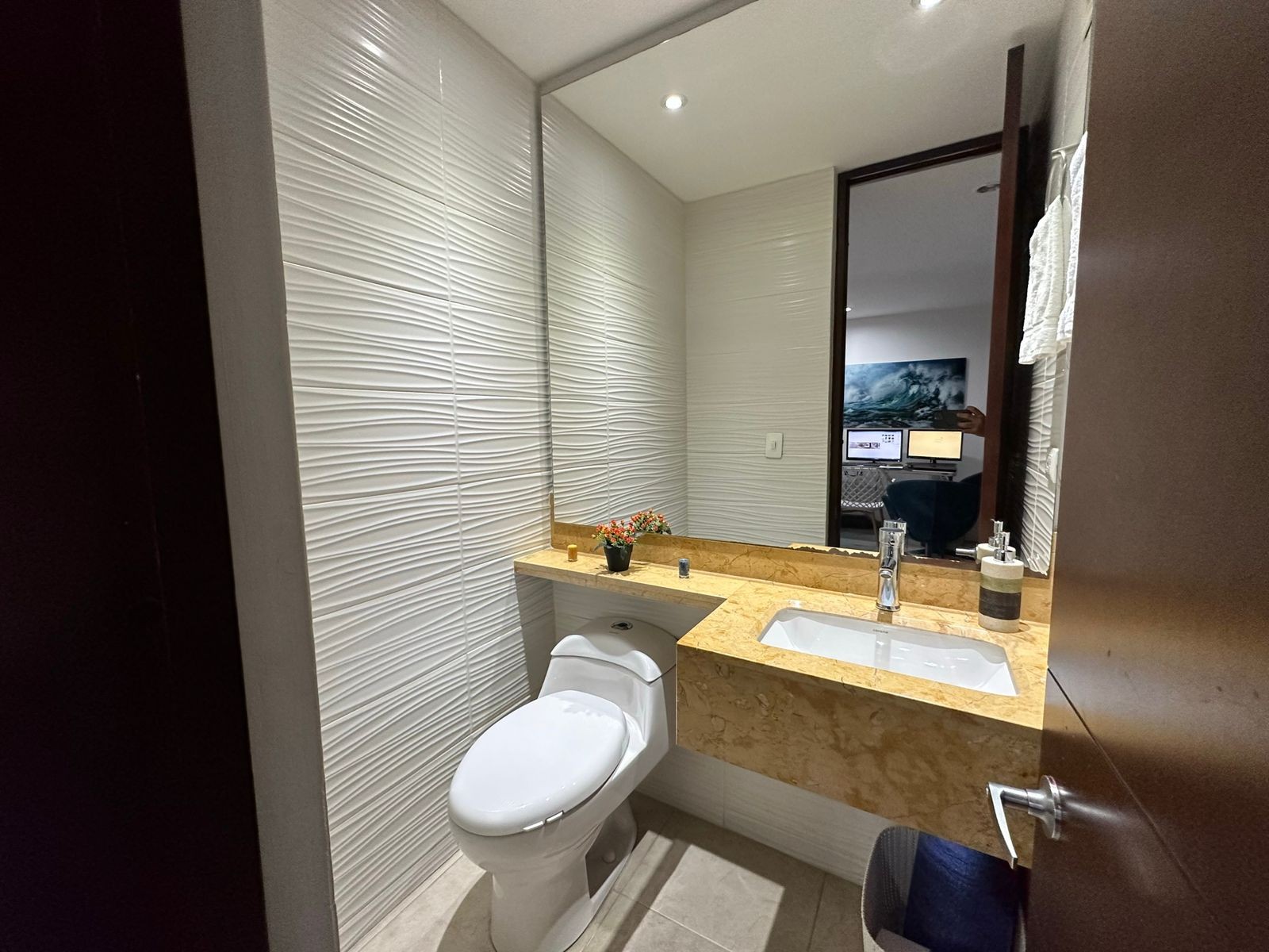 Apartamento en venta en Ciudad Salitre Occidental, Bogotá · foto 8 de 18