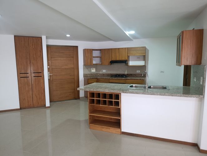 Apartamento de 3 alcobas en venta en Aves Maria, Sabaneta, 111 m² · foto 8 de 24