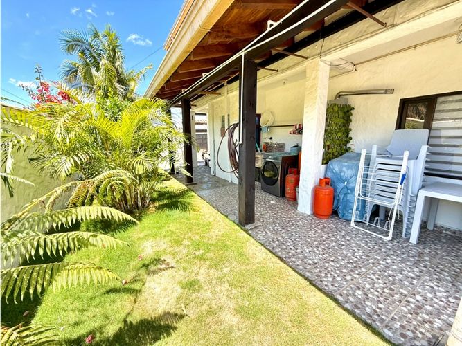 Casa de 6 alcobas en venta en La Ceja, 330 m² · foto 13 de 24