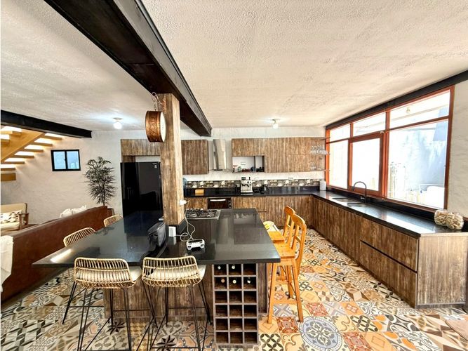 Casa de 6 alcobas en venta en La Ceja, 330 m² · foto 14 de 24