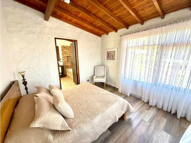 Casa de 6 alcobas en venta en La Ceja, 330 m² · foto 20 de 24