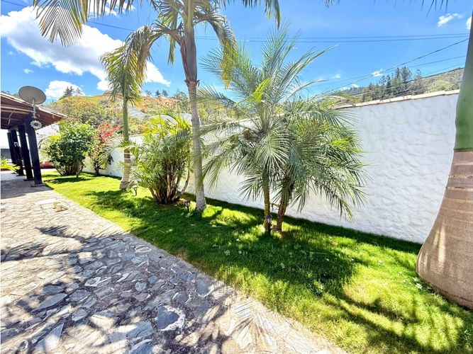 Casa de 6 alcobas en venta en La Ceja, 330 m² · foto 21 de 24