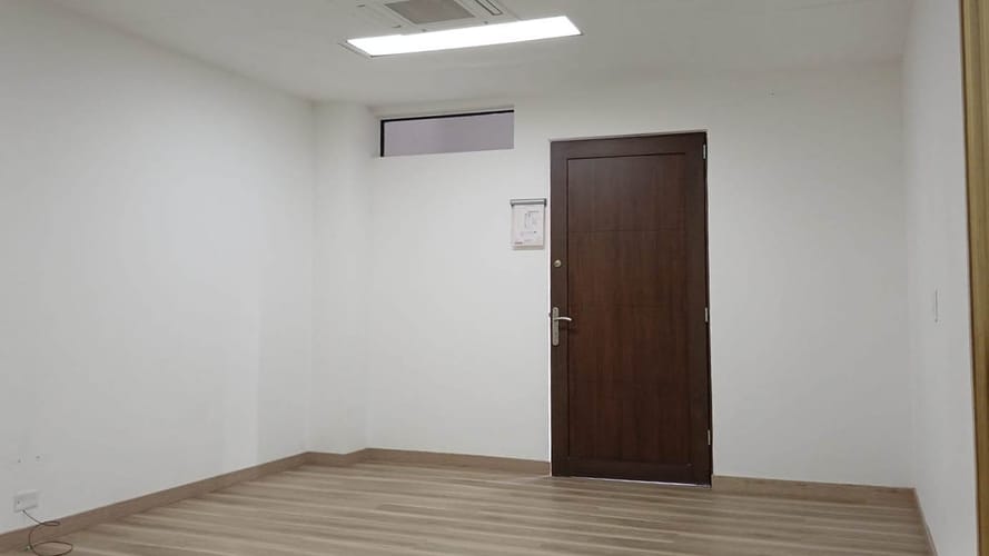 Consultorio en venta en El Poblado, Medellín, 33 m² · foto 9 de 9