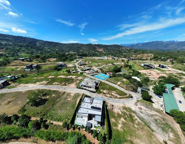 Lote en venta en Ruitoque Bajo, Girón, 900 m² · foto 5 de 14