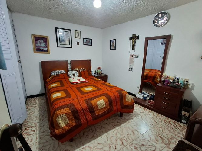 Apartamento de 3 alcobas en venta en Granada, Armenia, 96 m² · foto 15 de 22