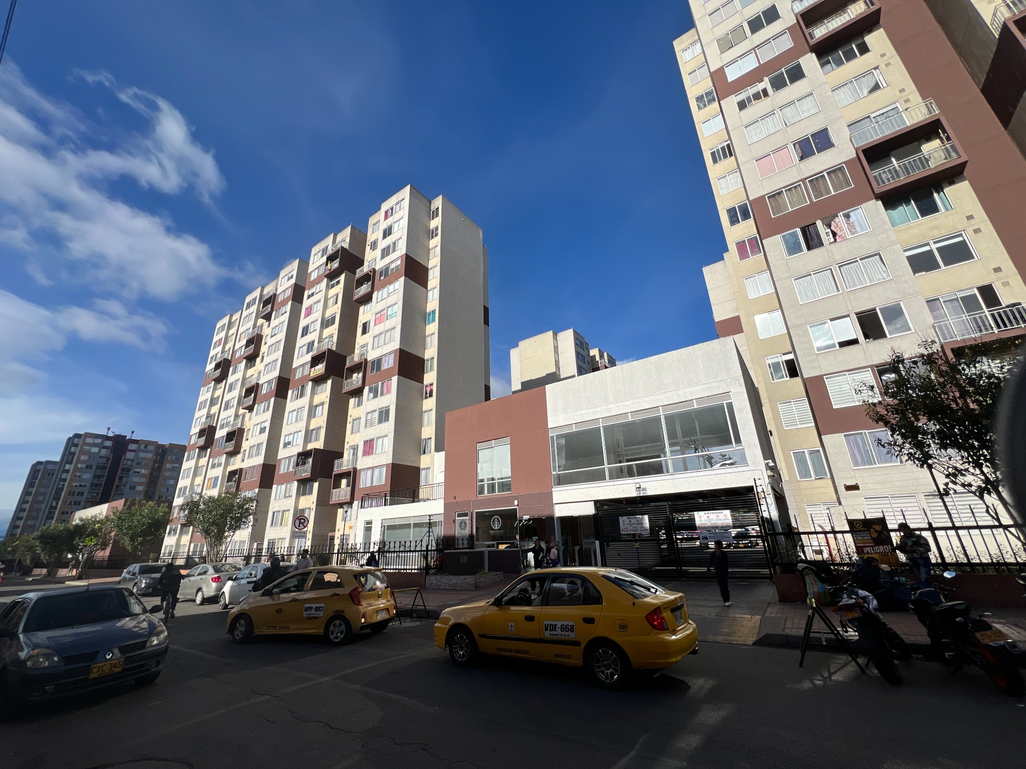 Apartamento en venta en Pinar De Suba, Bogotá · foto 3 de 13
