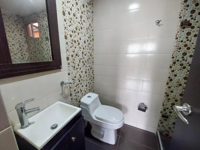 Apartamento de 3 alcobas en venta en Los Colegios, Rionegro, 120 m² · foto 15 de 17