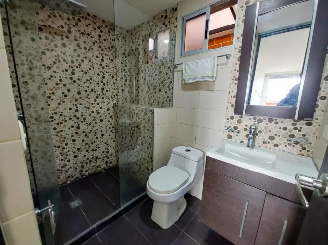 Apartamento de 3 alcobas en venta en Los Colegios, Rionegro, 120 m² · foto 16 de 17
