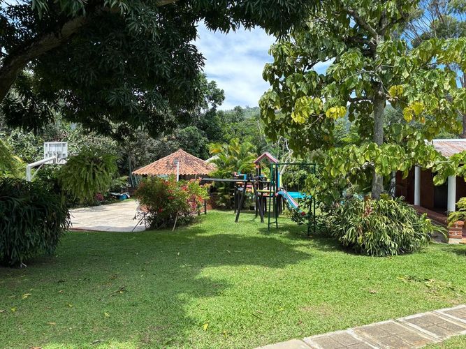 Lote en venta en Ruitoque Bajo, Floridablanca, 9800 m² · foto 8 de 16
