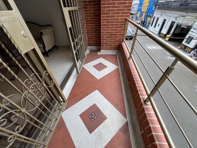Apartamento de 3 alcobas en venta en Centro, Ibagué, 118 m² · foto 3 de 24