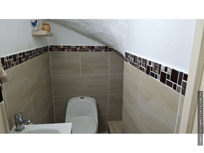 Casa de 3 alcobas en venta en Loma Del Indio, Medellín, 120 m² · foto 9 de 16