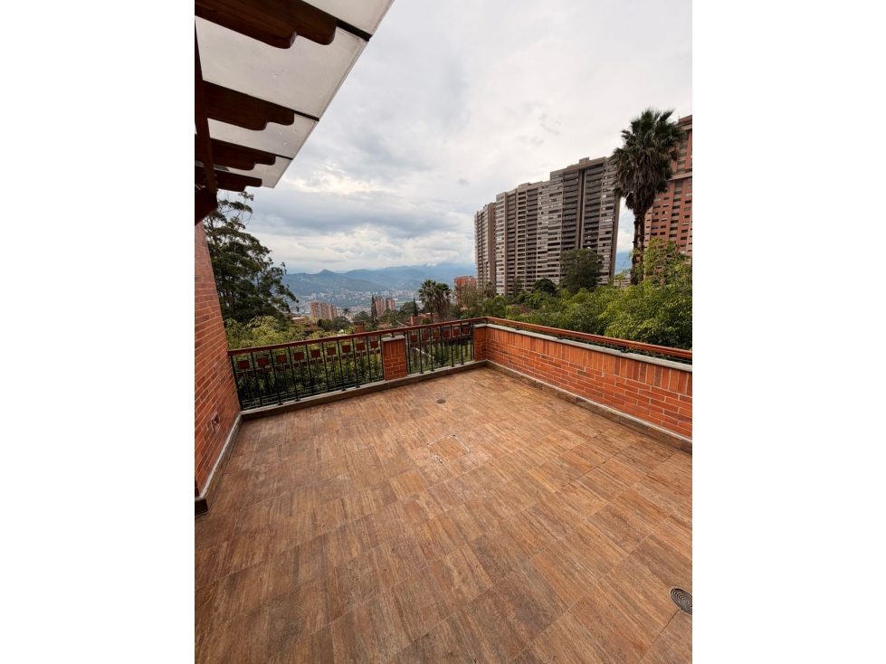 Casa en Arriendo en La Calera, Medellín