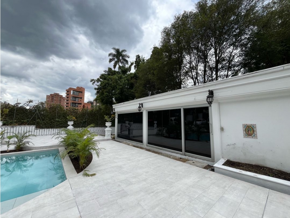 Casa en Arriendo en El Poblado, Medellín