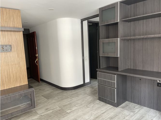 Apartaestudio en venta en Chicó Navarra, Bogotá, 56 m² · foto 5 de 10
