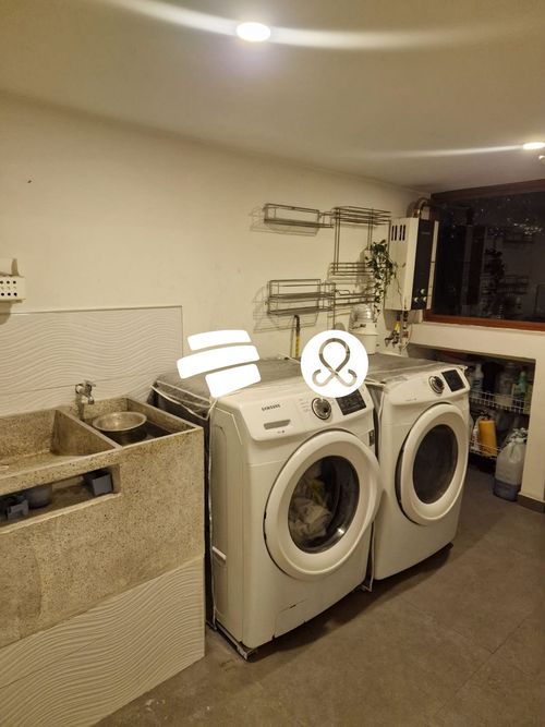 Apartamento de 3 alcobas en venta en Barrios Unidos, Bogotá, 158 m² · foto 8 de 10