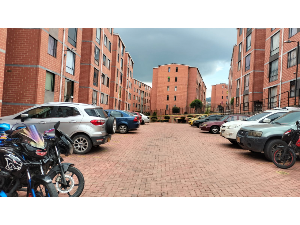 Apartamento en venta en Centro Usme, Bogotá · foto 4 de 15