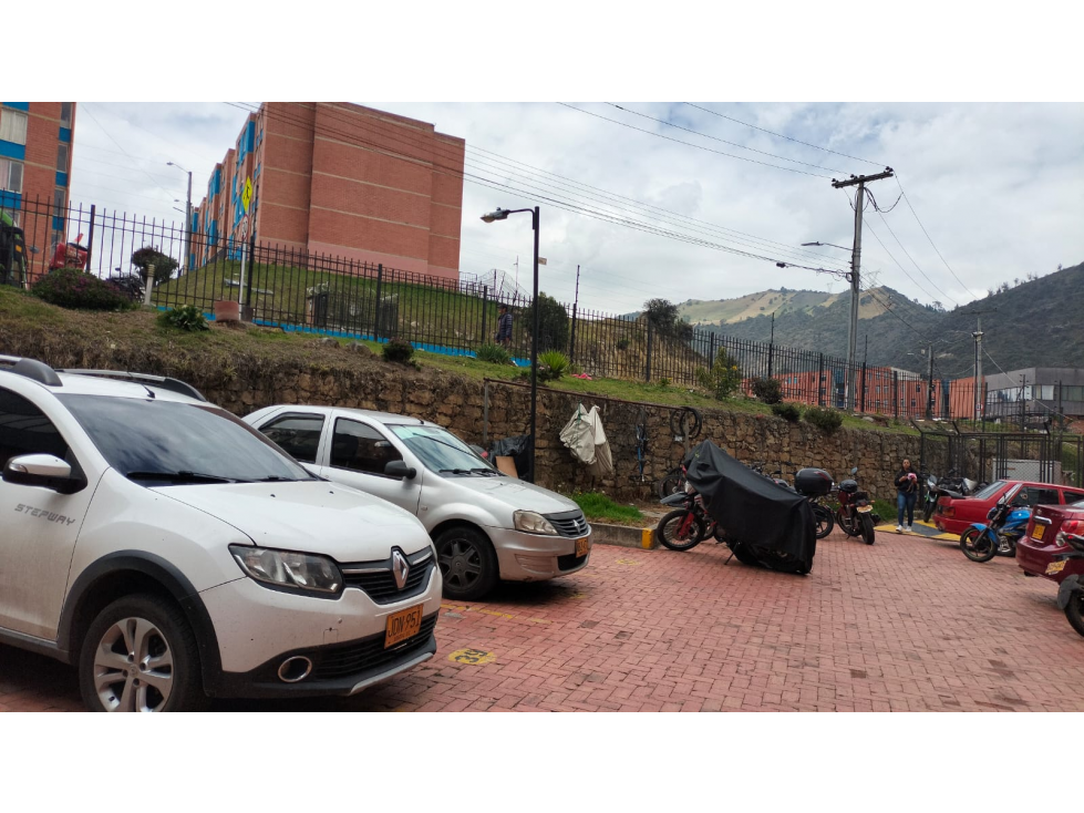 Apartamento en venta en Centro Usme, Bogotá · foto 6 de 15