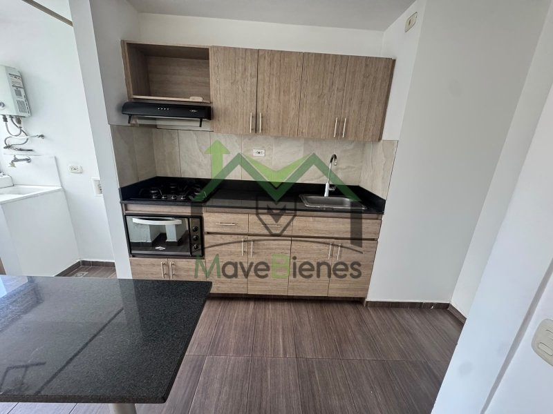 Apartamento en Arriendo en Prados de Sabaneta, Sabaneta