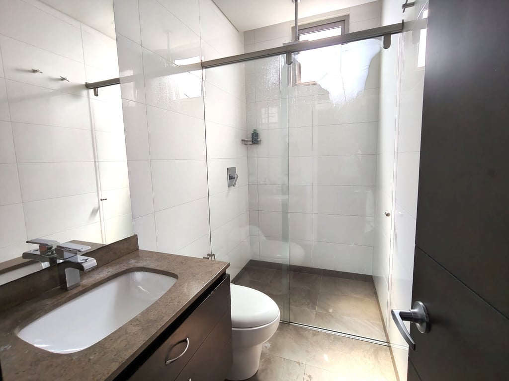 Apartamento en venta en El Chico, Bogotá · foto 8 de 12