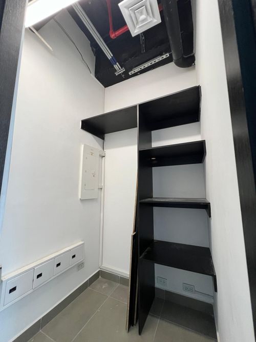 Oficina en arriendo en Milla De Oro, Medellín, 55 m² · foto 4 de 8