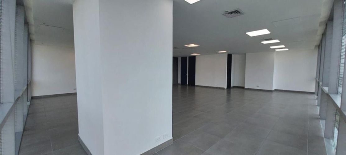 Oficina en arriendo en Milla De Oro, Medellín, 55 m² · foto 7 de 8