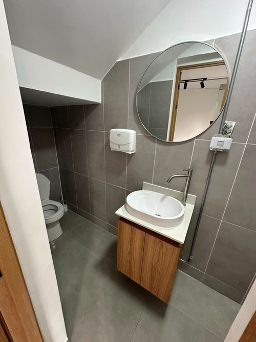 Local en arriendo en Laureles, Medellín, 175 m² · foto 3 de 11
