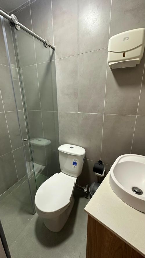 Local en arriendo en Laureles, Medellín, 175 m² · foto 9 de 11