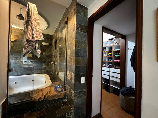 Apartamento de 3 alcobas en venta en Loma De Las Brujas, Envigado · foto 22 de 22