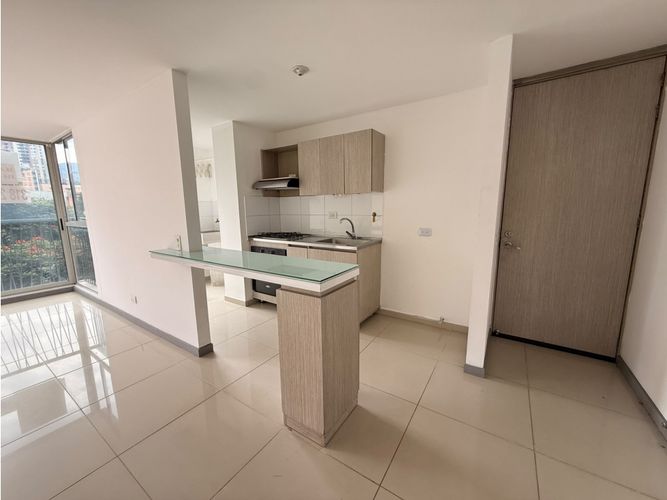 Apartamento de 3 alcobas en arriendo en Restrepo Naranjo, Sabaneta, 65 m² · foto 2 de 21