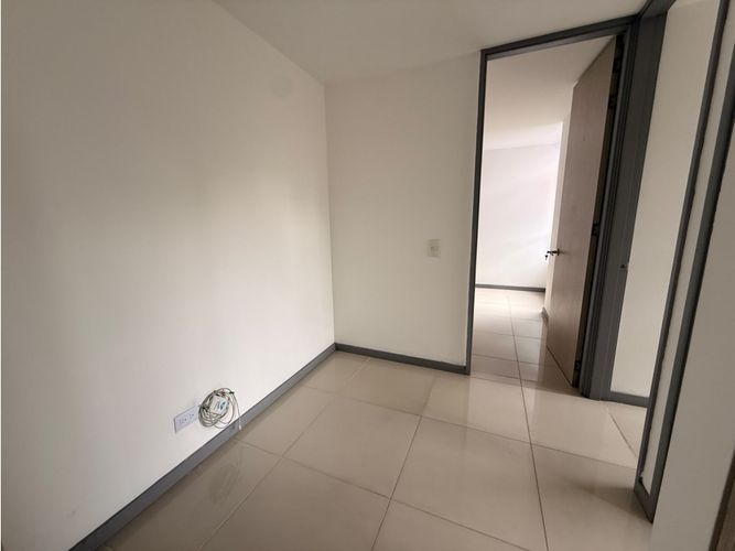Apartamento de 3 alcobas en arriendo en Restrepo Naranjo, Sabaneta, 65 m² · foto 11 de 21