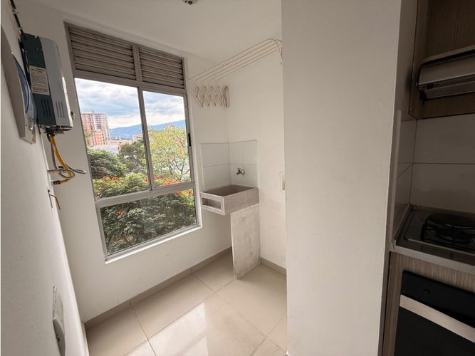 Apartamento de 3 alcobas en arriendo en Restrepo Naranjo, Sabaneta, 65 m² · foto 13 de 21