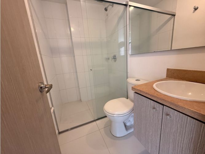 Apartamento de 3 alcobas en arriendo en Restrepo Naranjo, Sabaneta, 65 m² · foto 20 de 21