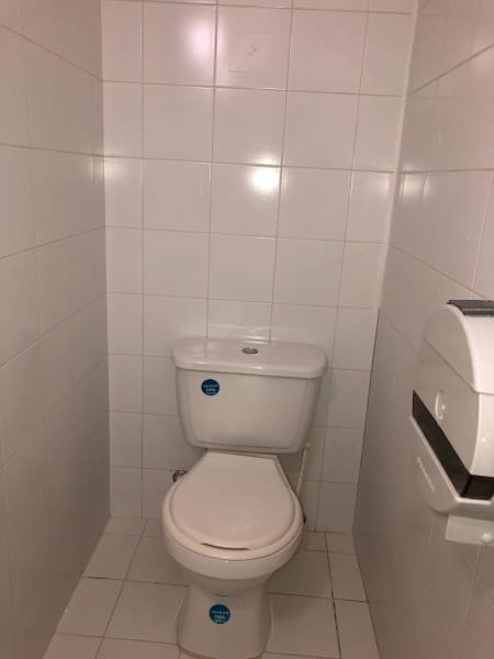Local en venta en Colombia, Medellín, 300 m² · foto 5 de 5