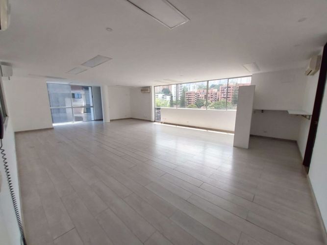 Oficina en arriendo en Milla De Oro, Medellín, 80 m² · foto 7 de 9