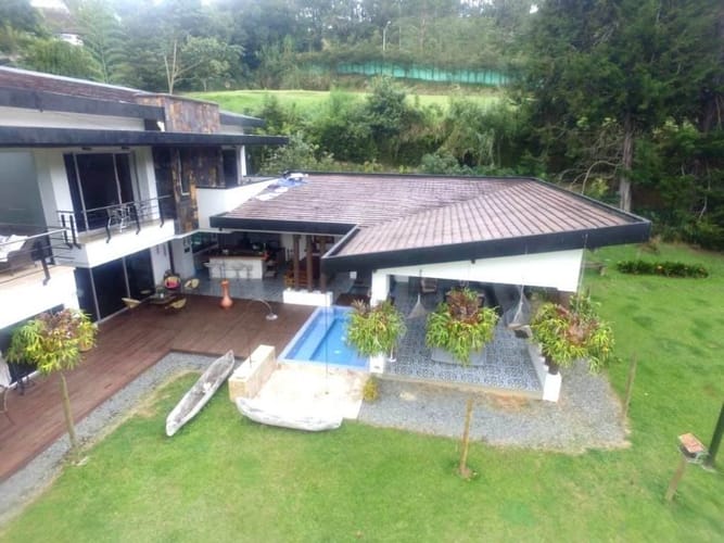 Casa de 4 alcobas en venta en Loma Del Escobero, Envigado · foto 16 de 17