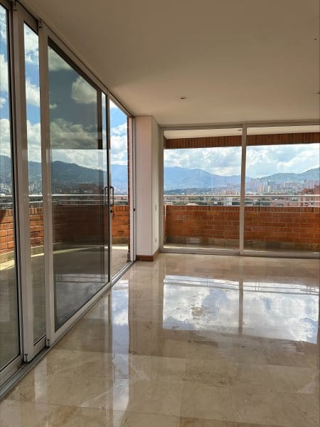 Apartamento en venta en Laureles, Medellín · foto 10 de 23