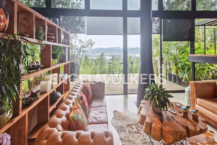Casa de 4 alcobas en venta en Guamito, La Ceja, 470 m² · foto 2 de 20