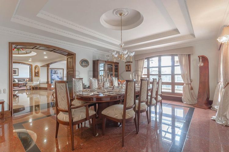 Casa de 4 alcobas en venta en Montearroyo, Bogotá, 1500 m² · foto 3 de 24