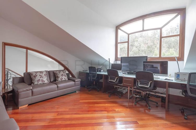 Casa de 4 alcobas en venta en Montearroyo, Bogotá, 1500 m² · foto 23 de 24