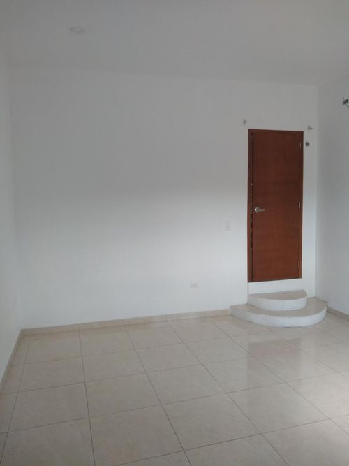 Casa de 5 alcobas en arriendo en Trapiches Ii, Villa del Rosario, 190 m² · foto 16 de 24