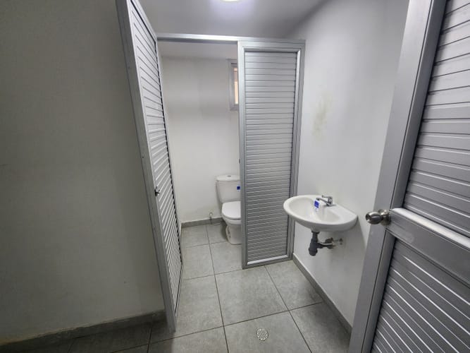 Local en arriendo en Centro, Barranquilla, 28 m² · foto 9 de 13