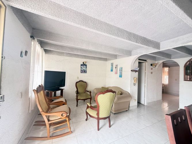 Casa de 3 alcobas en venta en Ciudad Montes, Girardot, 110 m² · foto 6 de 23