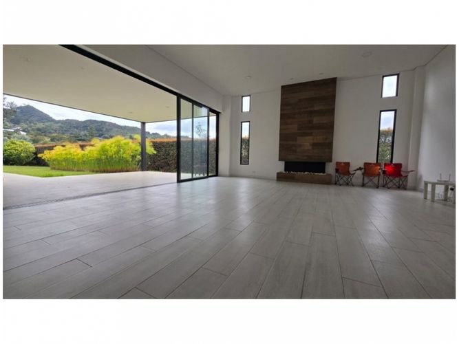 Casa de 4 alcobas en venta en El Carmen De Viboral, El Carmen de Viboral · foto 8 de 20