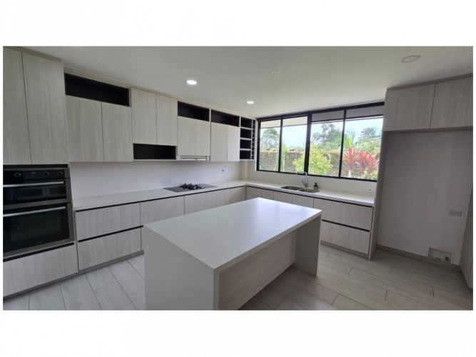 Casa de 4 alcobas en venta en El Carmen De Viboral, El Carmen de Viboral · foto 15 de 20