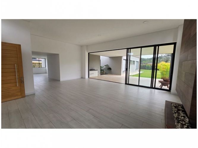 Casa de 4 alcobas en venta en El Carmen De Viboral, El Carmen de Viboral · foto 17 de 20