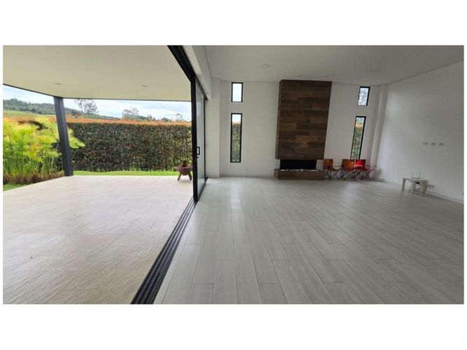 Casa de 4 alcobas en venta en El Carmen De Viboral, El Carmen de Viboral · foto 20 de 20