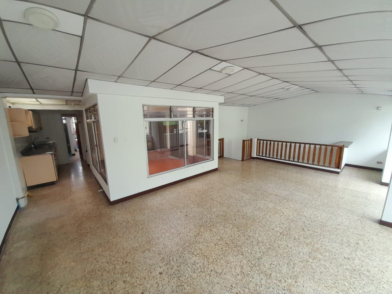 Casa en venta en Los Periodistas, Pereira · foto 4 de 24