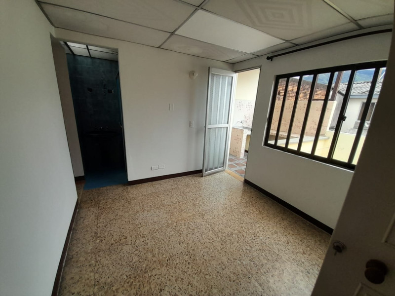 Casa en venta en Los Periodistas, Pereira · foto 12 de 24