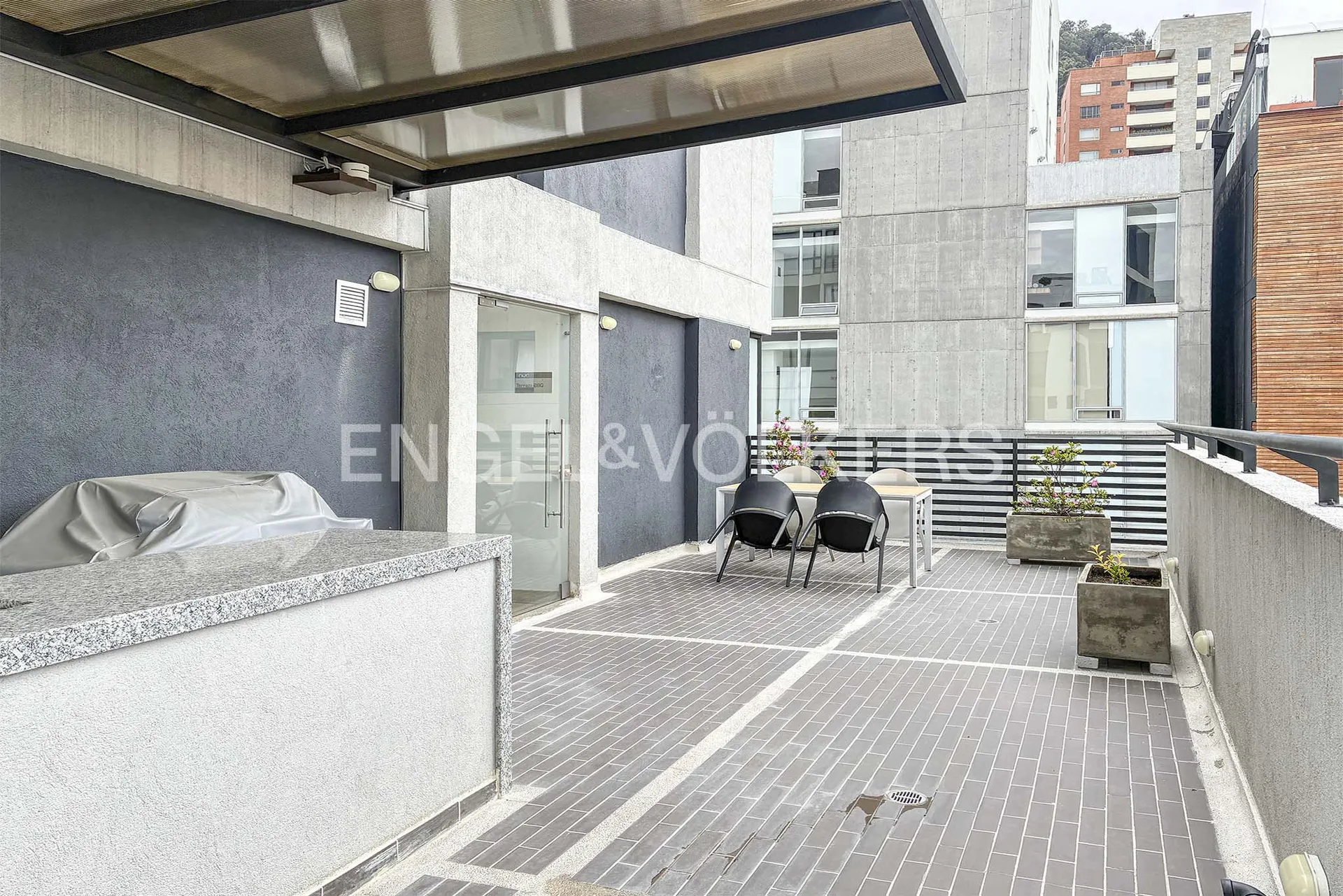 Apartamento en venta en Santa Barbara, Bogotá · foto 9 de 13