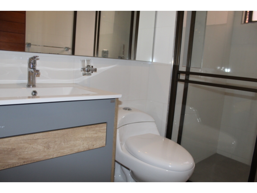 Apartamento en venta en Los Rosales, Bogotá · foto 11 de 14